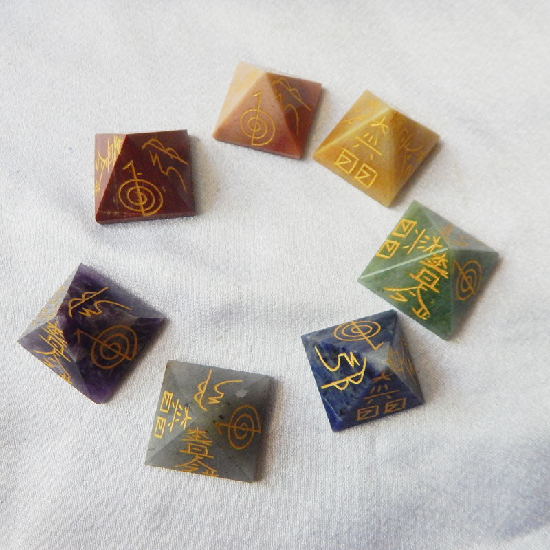 Seven Chakra Pyramid Set